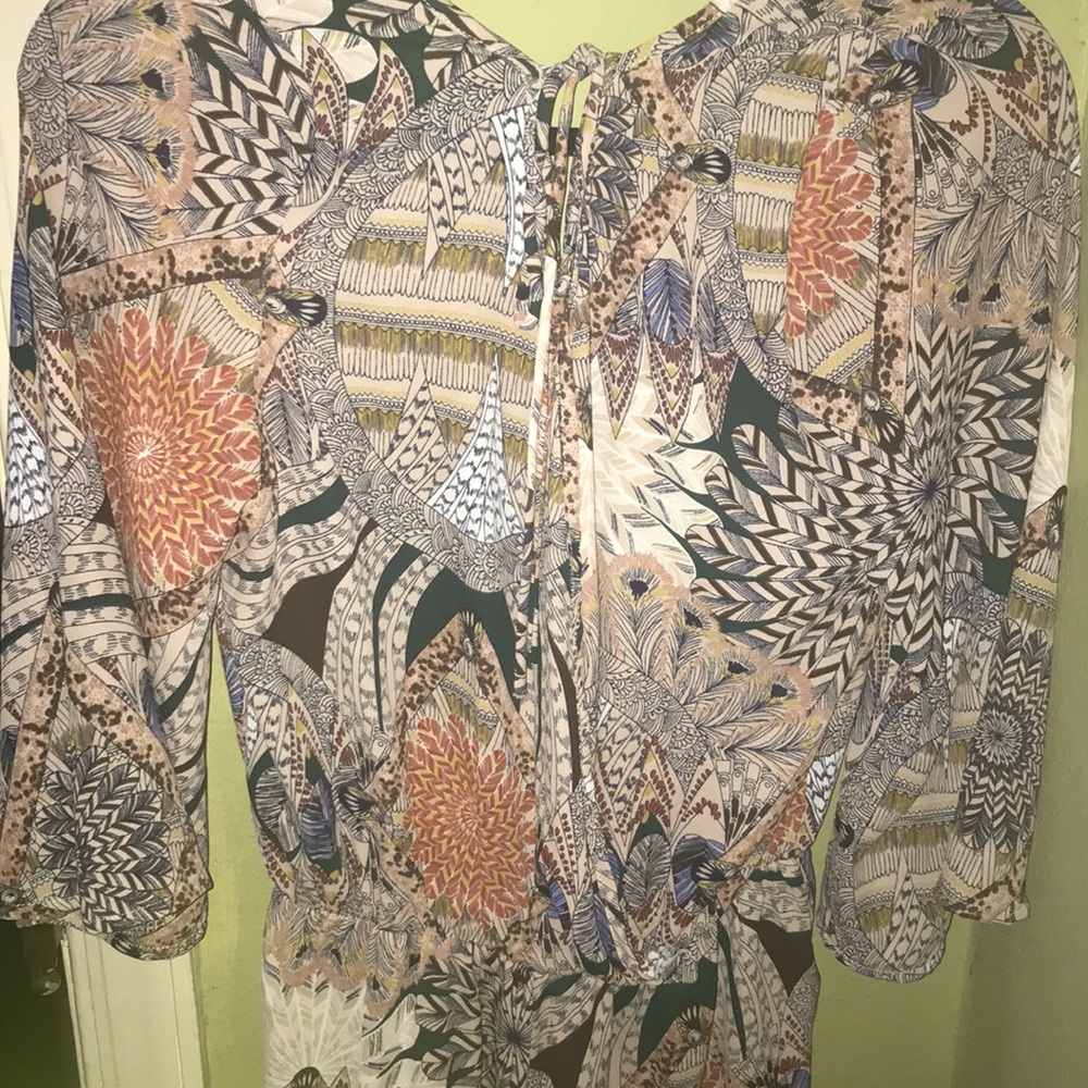 Bell Sleeved Rumper - Picture 8 of 8